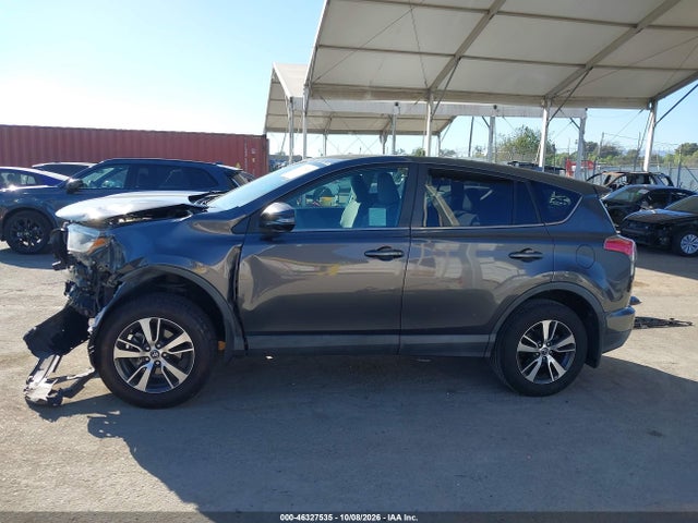 Toyota Rav4 Xle 2018 2T3WFREV1JW497638 Image 15