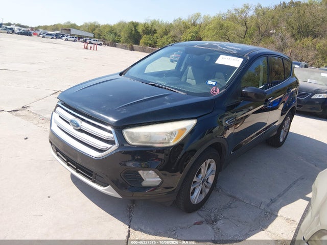 46327575 :رقم المزاد ، 1FMCU0GD9HUE05736 vin ، 2017 Ford Escape Se مزاد بيع