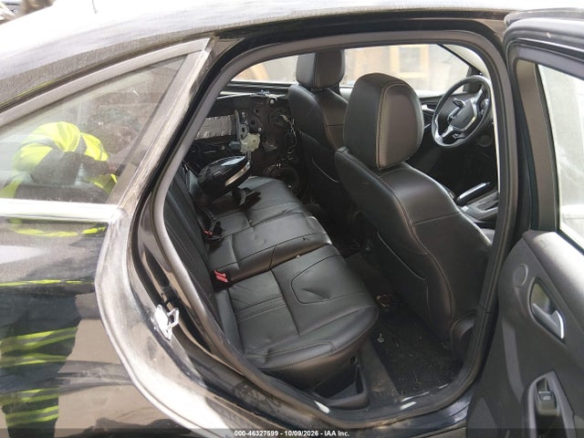 46327599 :رقم المزاد ، 1FADP3J28DL218146 vin ، 2013 Ford Focus Titanium مزاد بيع