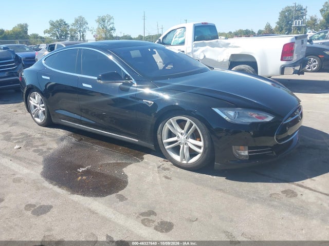 Auction sale of the 2013 Tesla Model S Performance, vin: 5YJSA1DPXDFP04636, lot number: 46327640