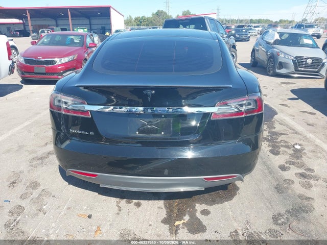 Продажа на аукционе авто 2013 Tesla Model S Performance, vin: 5YJSA1DPXDFP04636, номер лота: 46327640