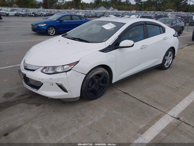 Chevrolet VOLT LT 2018 1G1RC6S56JU152054 Image 2