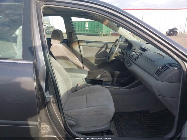 46327744 :رقم المزاد ، 4T1BE32K03U770265 vin ، 2003 Toyota Camry Le مزاد بيع