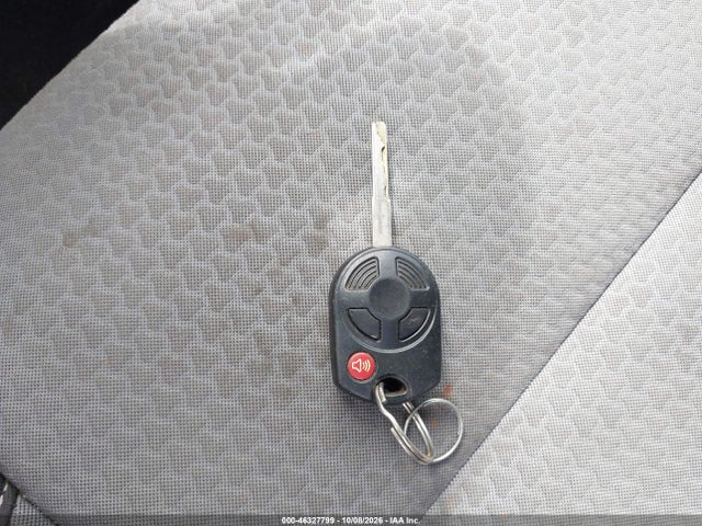 1FMCU0GD8HUA18949 Ford ESCAPE SE