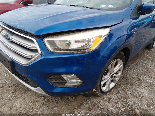 Продажа на аукционе авто 2017 Ford Escape Se, vin: 1FMCU9GDXHUE21545, номер лота: 46327857