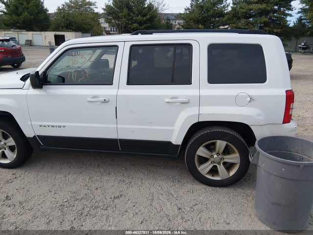 2016 Jeep Patriot Latitude მანქანა იყიდება აუქციონზე, vin: 1C4NJRFB9GD668303, აუქციონის ნომერი: 46327931