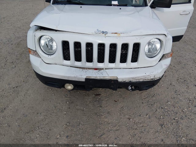 2016 Jeep Patriot Latitude მანქანა იყიდება აუქციონზე, vin: 1C4NJRFB9GD668303, აუქციონის ნომერი: 46327931