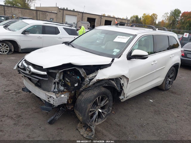 Продаж на аукціоні авто 2016 Toyota Highlander Xle V6, vin: 5TDJKRFH9GS241174, номер лоту: 46328117