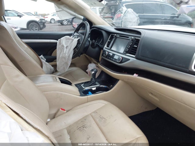Продаж на аукціоні авто 2016 Toyota Highlander Xle V6, vin: 5TDJKRFH9GS241174, номер лоту: 46328117