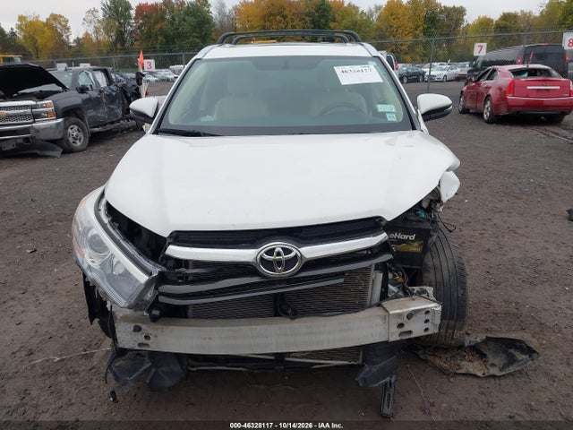 Продаж на аукціоні авто 2016 Toyota Highlander Xle V6, vin: 5TDJKRFH9GS241174, номер лоту: 46328117