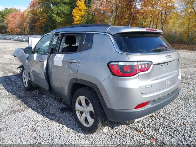2018 Jeep Compass Latitude 4x4 მანქანა იყიდება აუქციონზე, vin: 3C4NJDBB7JT150328, აუქციონის ნომერი: 46328249