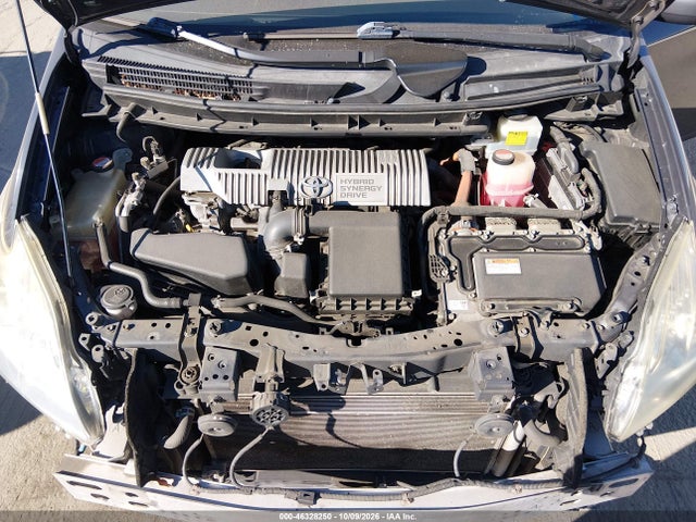 Toyota Prius Three 2015 JTDKN3DU5F0437493 Image 10