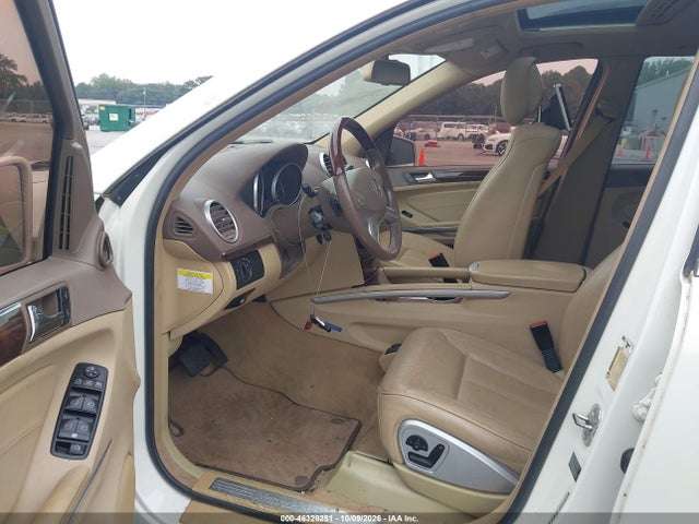 2012 Mercedes-benz Gl 550 4matic მანქანა იყიდება აუქციონზე, vin: 4JGBF8GEXCA774371, აუქციონის ნომერი: 46328251