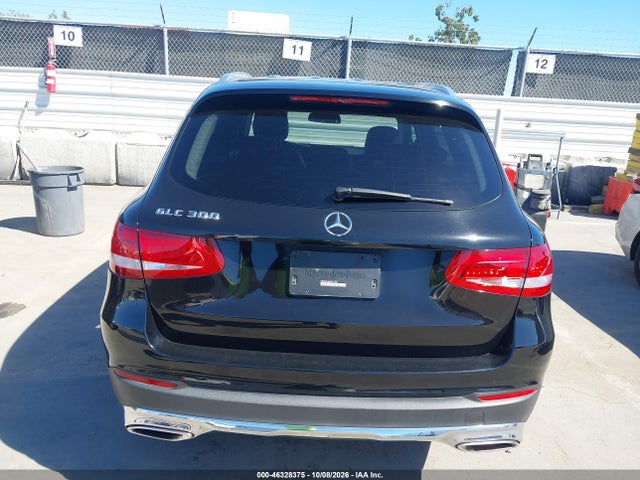 2016 Mercedes-benz Glc 300 მანქანა იყიდება აუქციონზე, vin: WDC0G4JBXGF071355, აუქციონის ნომერი: 46328375