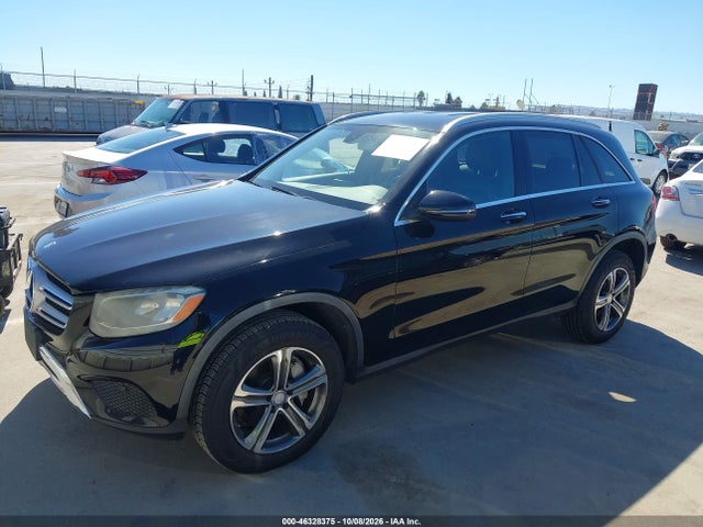 2016 Mercedes-benz Glc 300 მანქანა იყიდება აუქციონზე, vin: WDC0G4JBXGF071355, აუქციონის ნომერი: 46328375