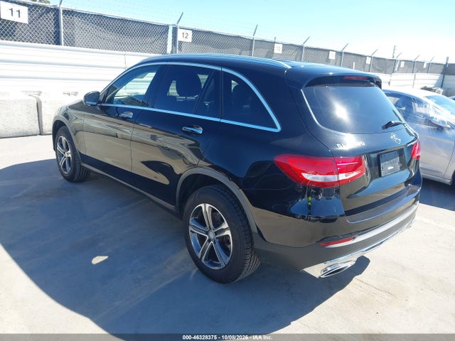 2016 Mercedes-benz Glc 300 მანქანა იყიდება აუქციონზე, vin: WDC0G4JBXGF071355, აუქციონის ნომერი: 46328375