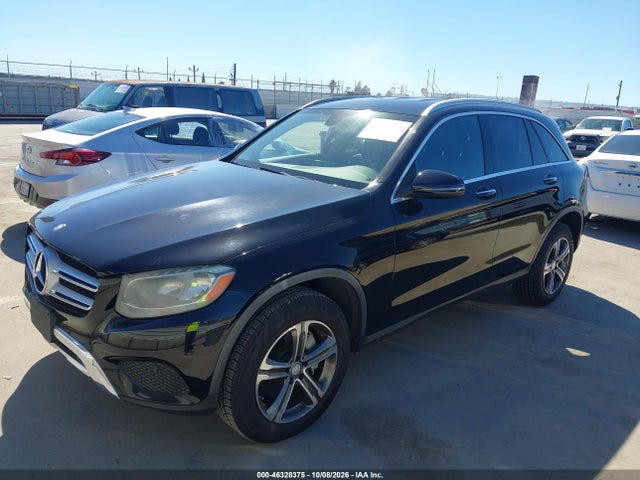 2016 Mercedes-benz Glc 300 მანქანა იყიდება აუქციონზე, vin: WDC0G4JBXGF071355, აუქციონის ნომერი: 46328375