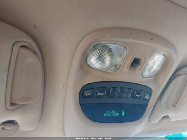 2000 Jeep Grand Cherokee Laredo მანქანა იყიდება აუქციონზე, vin: 1J4GW48S6YC398782, აუქციონის ნომერი: 46328540