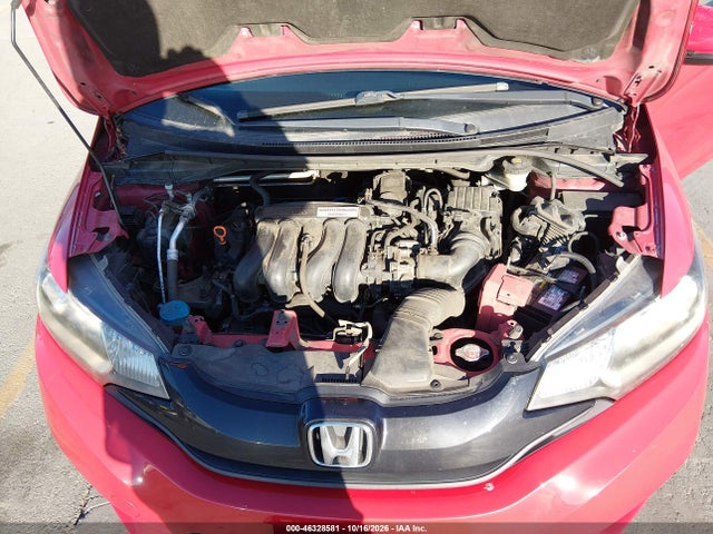 46328581 :رقم المزاد ، JHMGK5H58GX016503 vin ، 2016 Honda Fit Lx مزاد بيع