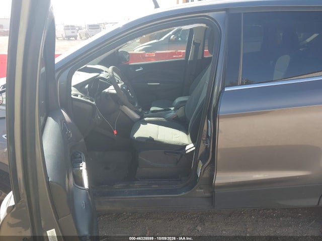 2013 Ford Escape Se მანქანა იყიდება აუქციონზე, vin: 1FMCU0GX1DUD09927, აუქციონის ნომერი: 46328599