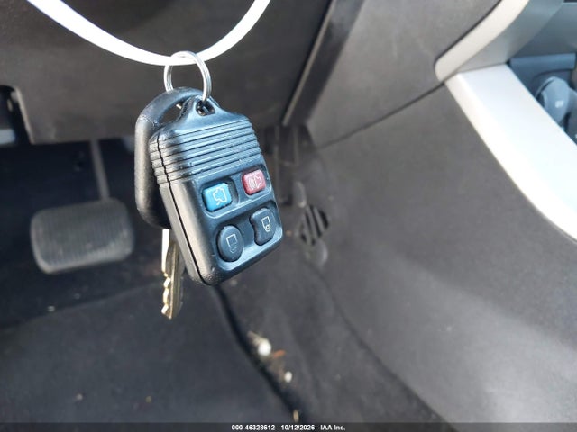 46328612 :رقم المزاد ، 1FAHP35N69W117442 vin ، 2009 Ford Focus Se مزاد بيع
