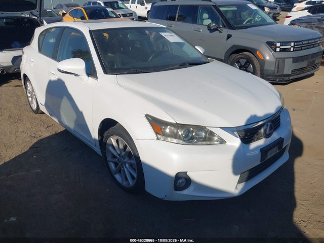 2011 Lexus Ct 200h Premium მანქანა იყიდება აუქციონზე, vin: JTHKD5BH1B2041028, აუქციონის ნომერი: 46328665