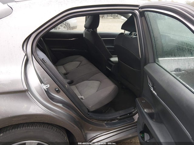 46328743 :رقم المزاد ، 4T1C31AK2MU551678 vin ، 2021 Toyota Camry Le Hybrid مزاد بيع
