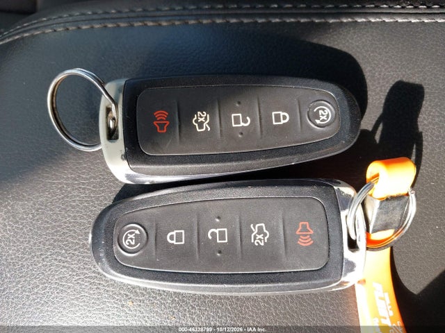 2014 Ford Escape Titanium მანქანა იყიდება აუქციონზე, vin: 1FMCU9J90EUC24884, აუქციონის ნომერი: 46328799