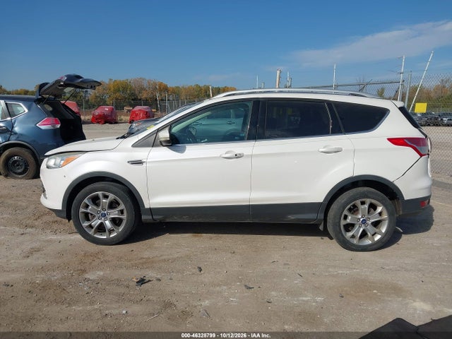 2014 Ford Escape Titanium მანქანა იყიდება აუქციონზე, vin: 1FMCU9J90EUC24884, აუქციონის ნომერი: 46328799
