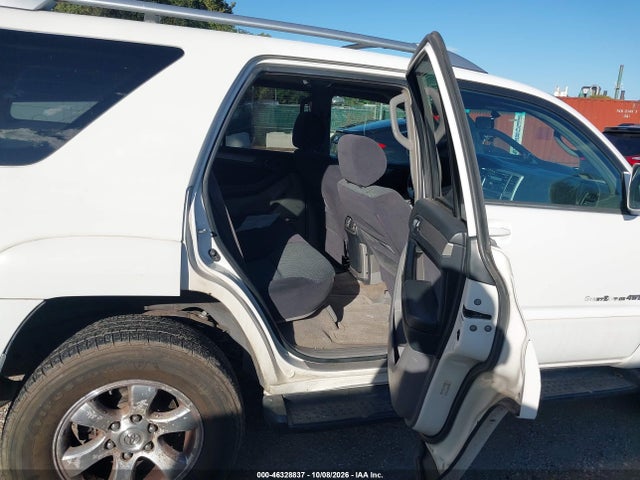 2004 Toyota 4runner Sr5 Sport V8 მანქანა იყიდება აუქციონზე, vin: JTEBT14R440043675, აუქციონის ნომერი: 46328837