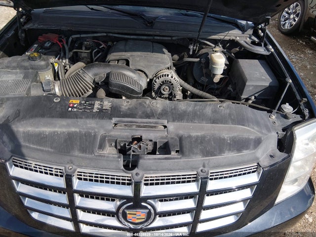 Продаж на аукціоні авто 2014 Cadillac Escalade Luxury, vin: 1GYS3BEF8ER153120, номер лоту: 46328929