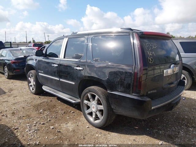 Продаж на аукціоні авто 2014 Cadillac Escalade Luxury, vin: 1GYS3BEF8ER153120, номер лоту: 46328929