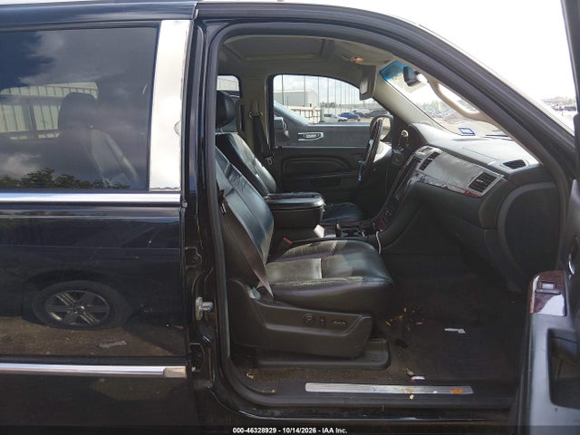 Продаж на аукціоні авто 2014 Cadillac Escalade Luxury, vin: 1GYS3BEF8ER153120, номер лоту: 46328929