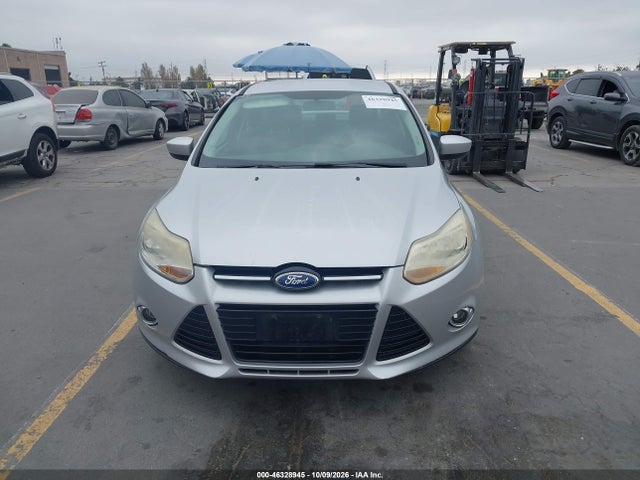 46328945 :رقم المزاد ، 1FAHP3F28CL148687 vin ، 2012 Ford Focus Se مزاد بيع