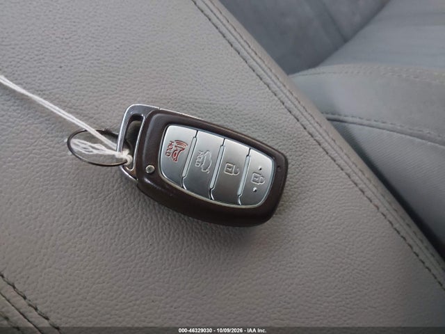 46329030 :رقم المزاد ، KMHE24L10HA044402 vin ، 2017 Hyundai Sonata Hybrid Se مزاد بيع