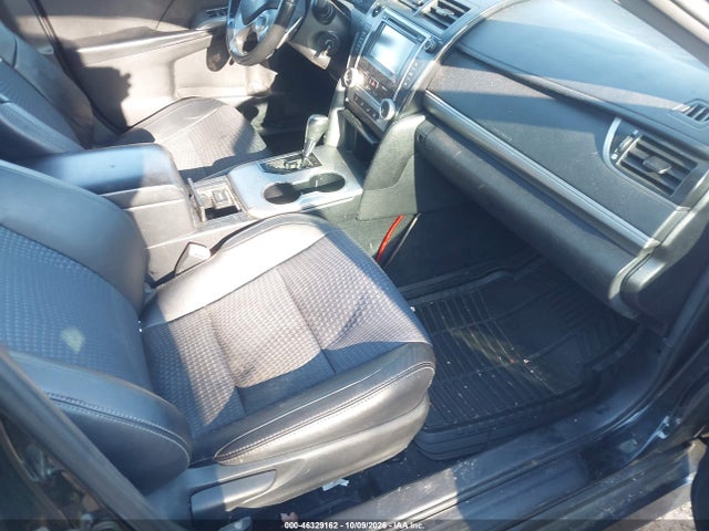 46329162 :رقم المزاد ، 4T1BF1FKXCU191358 vin ، 2012 Toyota Camry Se مزاد بيع