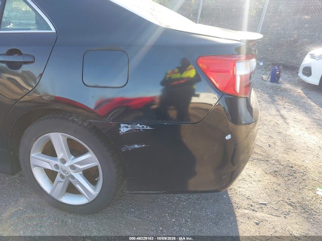 46329162 :رقم المزاد ، 4T1BF1FKXCU191358 vin ، 2012 Toyota Camry Se مزاد بيع