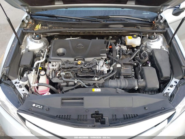 4T1B21HK2JU005141 Toyota Camry Hybrid Xle