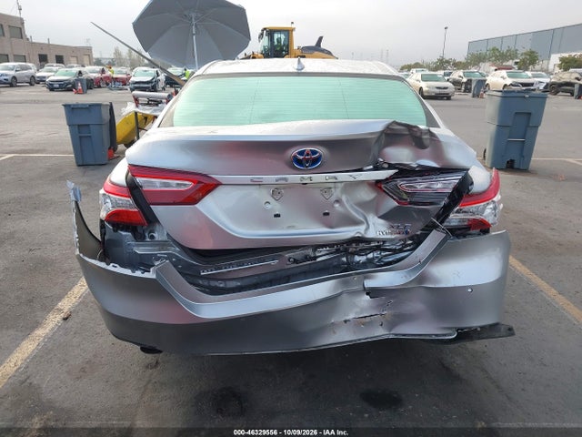 4T1B21HK2JU005141 Toyota Camry Hybrid Xle