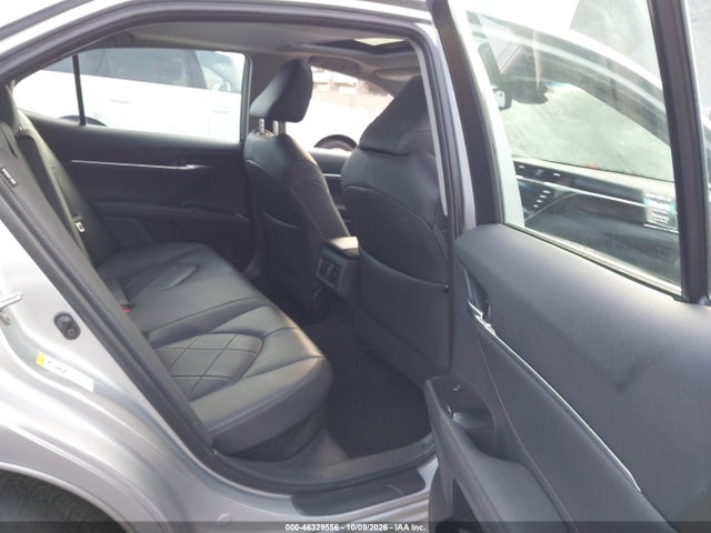 4T1B21HK2JU005141 Toyota Camry Hybrid Xle