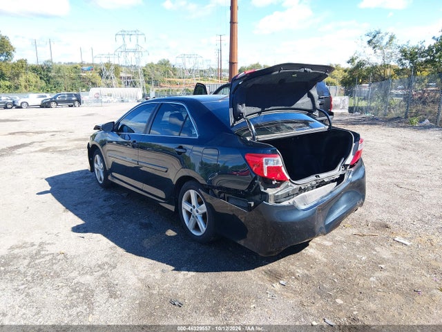 Toyota CAMRY SE 2014 4T1BF1FKXEU810074 Image 3