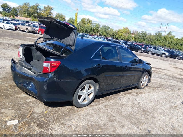 Toyota CAMRY SE 2014 4T1BF1FKXEU810074 Image 4