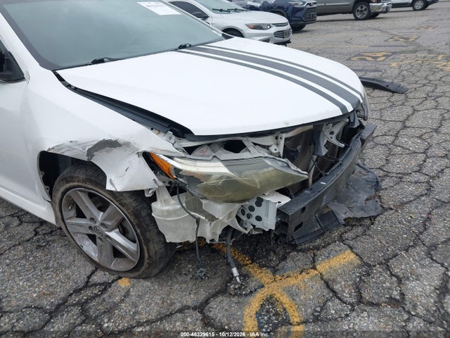 Aukcja sprzedaży 2014 Toyota Camry Se, vin: 4T1BF1FK3EU752356, numer aukcji: 46329615