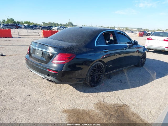 46329619 :رقم المزاد ، WDDZF4JB3HA145073 vin ، 2017 Mercedes-benz E 300 مزاد بيع