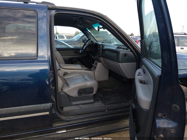 Продажа на аукционе авто 2001 Chevrolet Suburban 1500 Lt, vin: 3GNFK16T51G179605, номер лота: 46329688