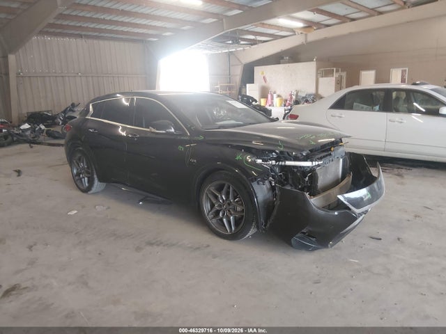 Продаж на аукціоні авто 2017 Infiniti Qx30 Sport, vin: SJKCH5CP1HA025620, номер лоту: 46329716