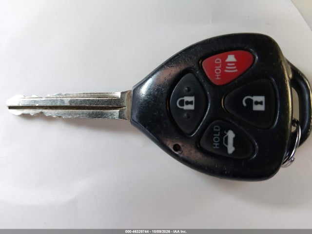 46329744 :رقم المزاد ، 4T4BF3EKXBR187232 vin ، 2011 Toyota Camry Le مزاد بيع