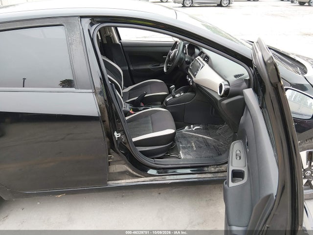 2021 Nissan Versa Sv Xtronic Cvt მანქანა იყიდება აუქციონზე, vin: 3N1CN8EV3ML851223, აუქციონის ნომერი: 46329751