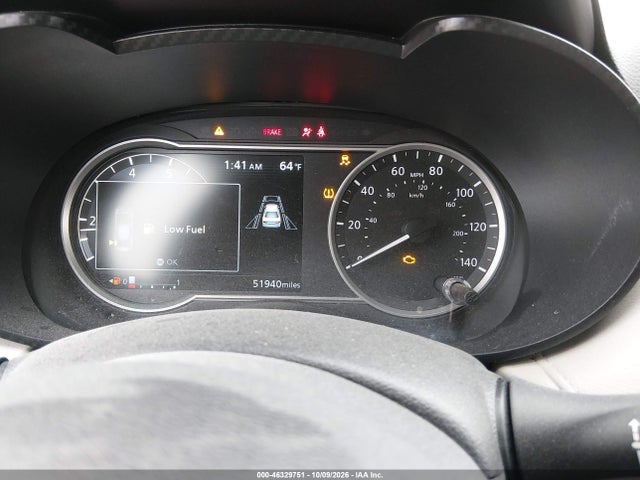 2021 Nissan Versa Sv Xtronic Cvt მანქანა იყიდება აუქციონზე, vin: 3N1CN8EV3ML851223, აუქციონის ნომერი: 46329751