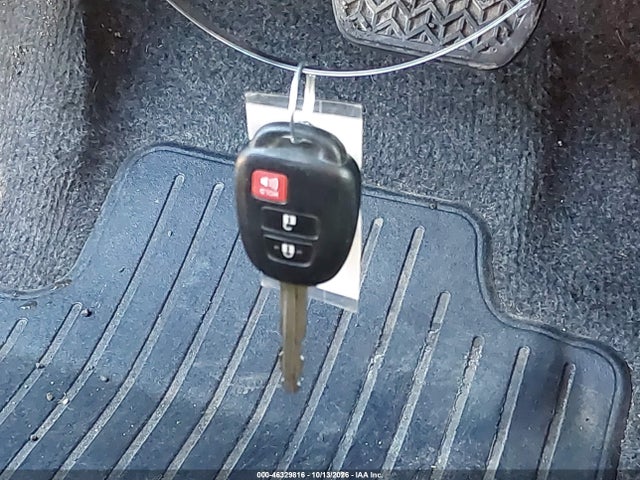 46329816 :رقم المزاد ، JTDKDTB31D1035121 vin ، 2013 Toyota Prius C One مزاد بيع